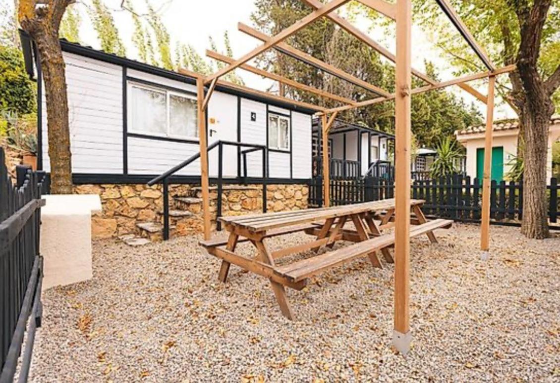 Camping & Bungalows Suspiro Del Moro Otura Luaran gambar