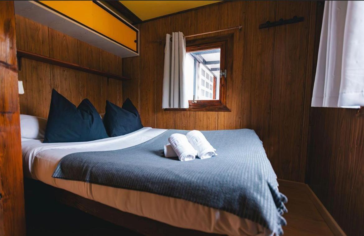 Camping & Bungalows Suspiro Del Moro Otura Luaran gambar