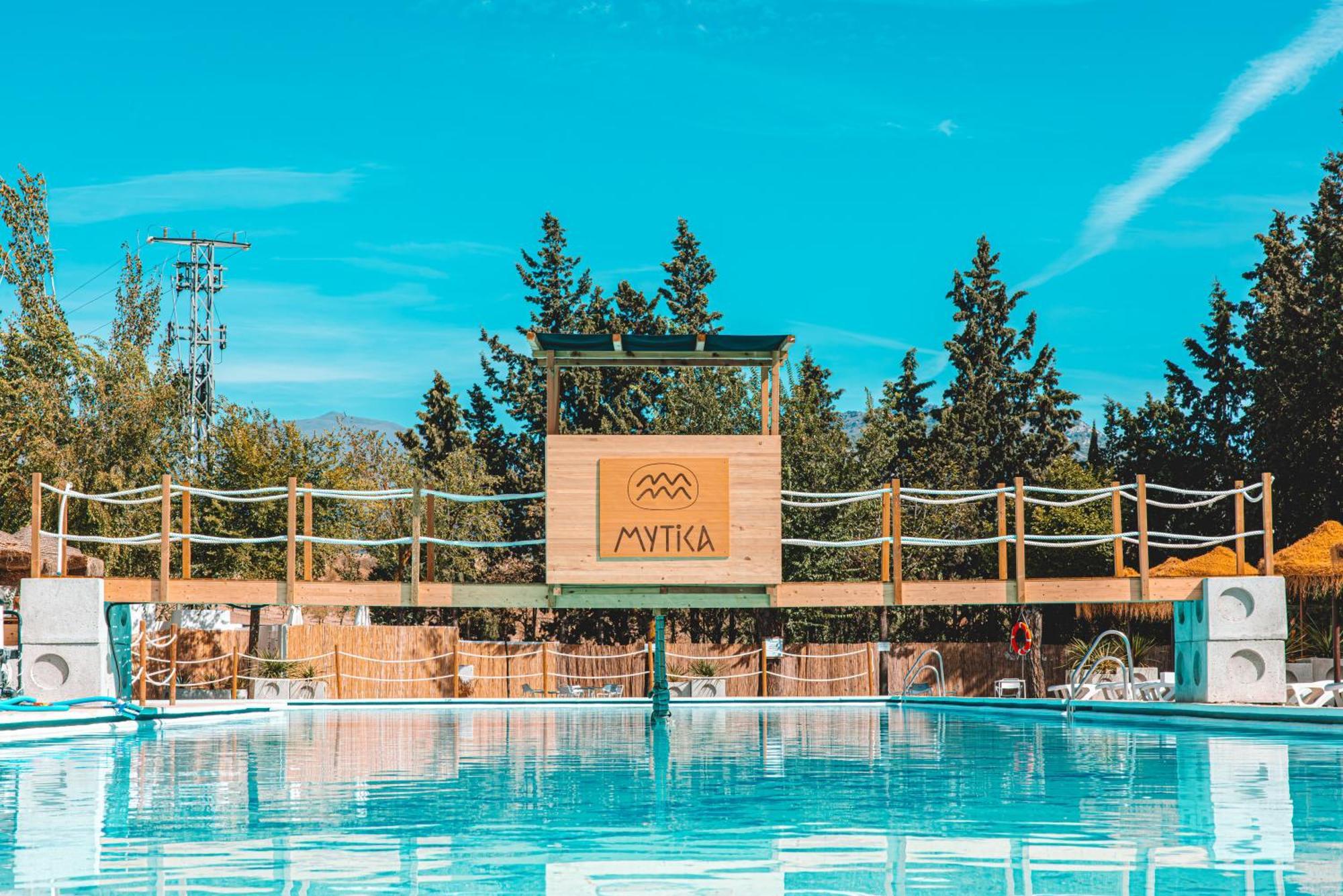 Camping & Bungalows Suspiro Del Moro Otura Luaran gambar